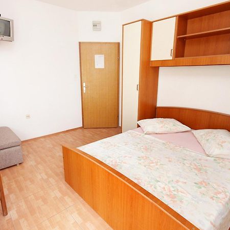 Apartments By The Sea Drvenik Donja Vala, Makarska - 6701 ห้อง รูปภาพ