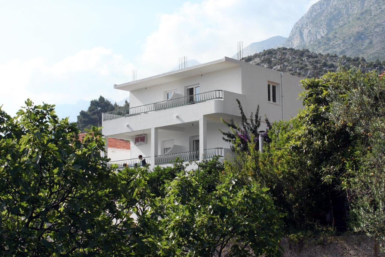 Apartments By The Sea Drvenik Donja Vala, Makarska - 6701 ภายนอก รูปภาพ