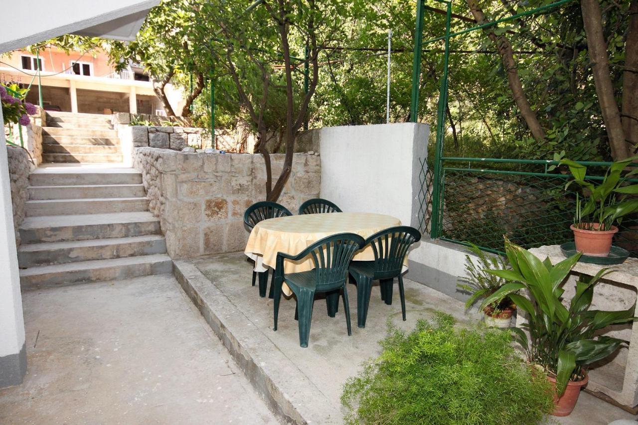 Apartments By The Sea Drvenik Donja Vala, Makarska - 6701 ภายนอก รูปภาพ